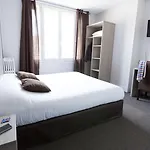 Logis Du Chateau Hotel Caen
