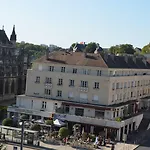 Logis Du Chateau 3* 캉