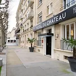 Logis Du Chateau 호텔 캉