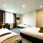 Logis Du Chateau 호텔 3*