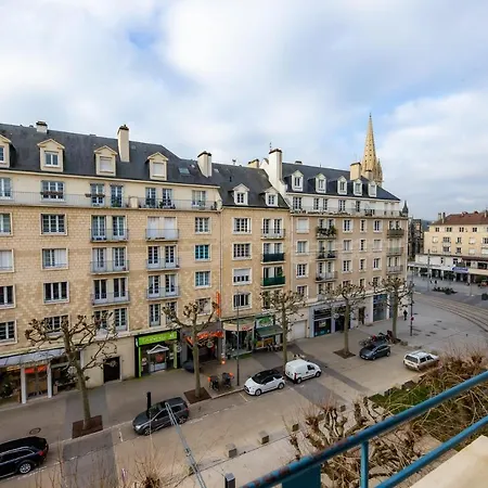 Hotel Logis Du Chateau