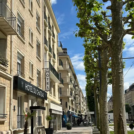 Logis Du Chateau ホテル