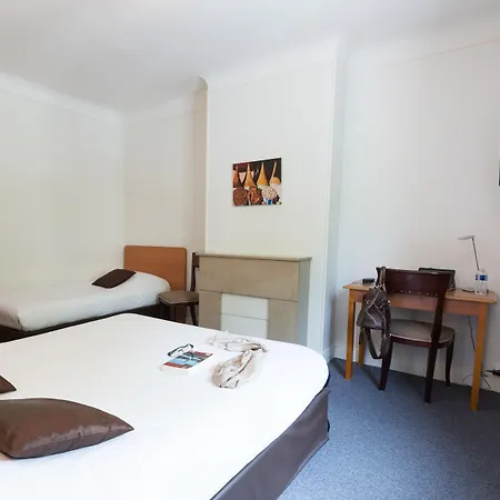 Logis Du Chateau ホテル カーン