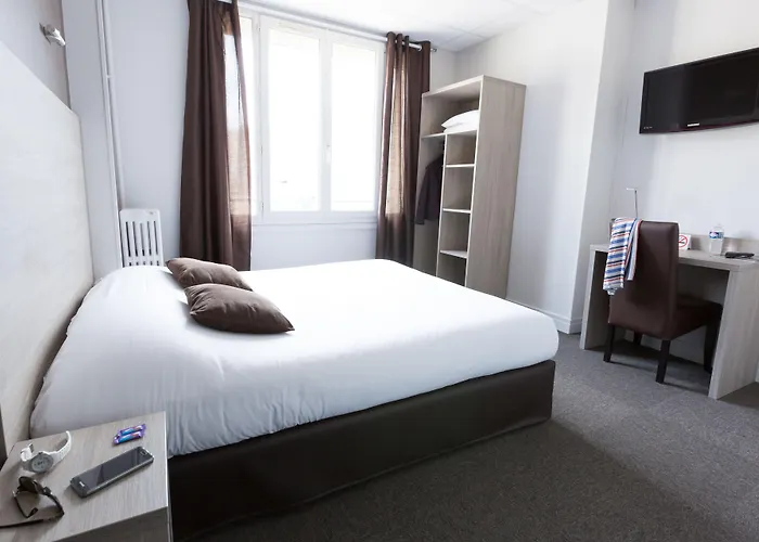 Logis Du Chateau Hotel Caen