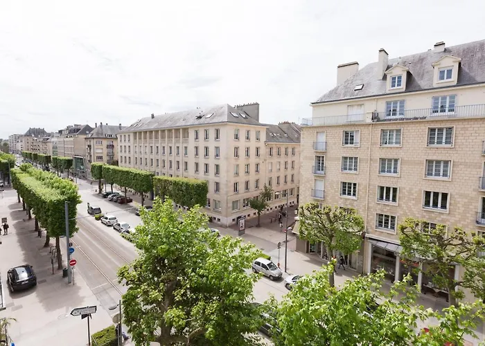 Hotel Logis Du Chateau Caen